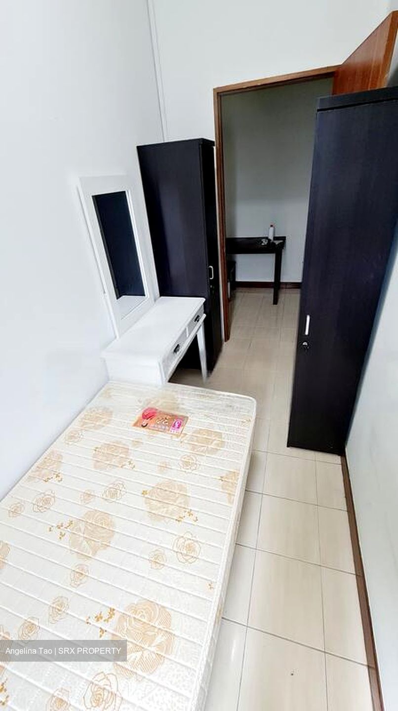 Sims Avenue (D14), Apartment #473019081